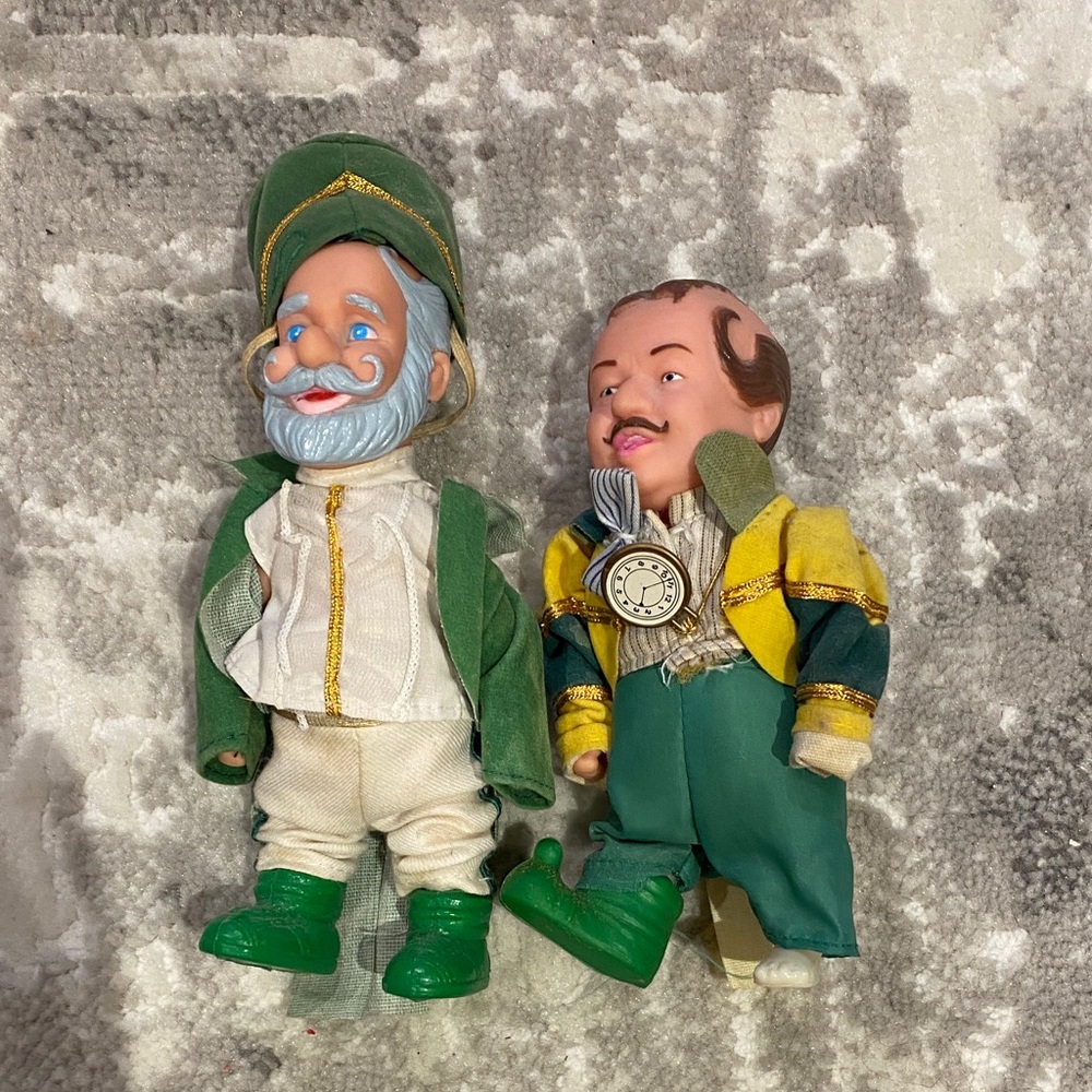 Vintage 1980´s Green and Yellow Toy Figurines